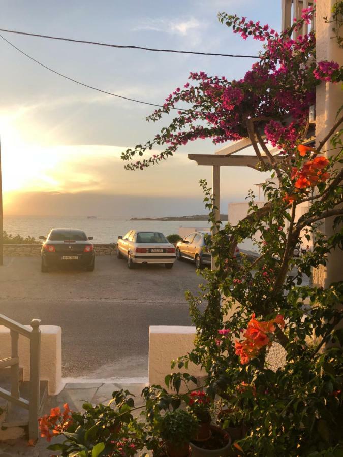 Santanna White Houses ปาริเกีย ภายนอก รูปภาพ